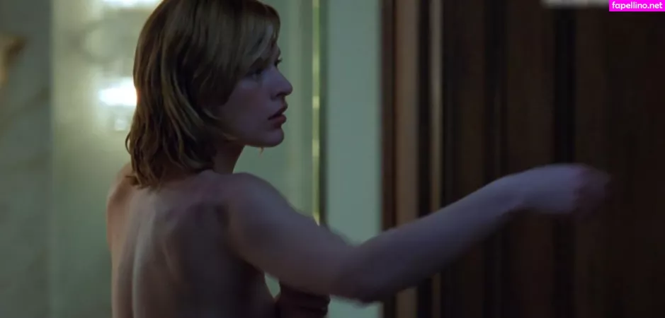 Milla Jovovich OnlyFans Thumbnail #WtucMN4d30