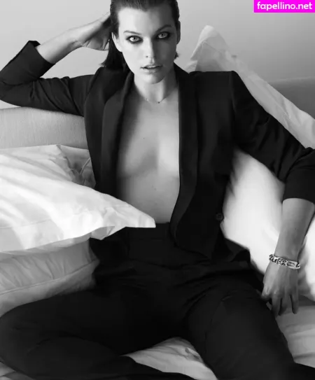 Milla Jovovich OnlyFans Thumbnail #dKllvwKhrm