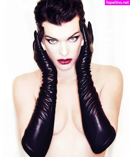 Milla Jovovich OnlyFans Thumbnail #geAFY36EZ5
