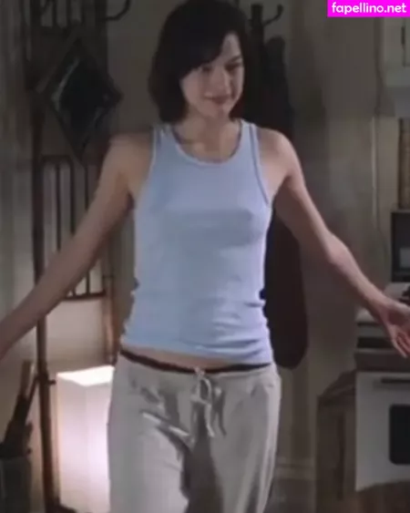 Milla Jovovich OnlyFans Thumbnail #lhAp6XKG8a