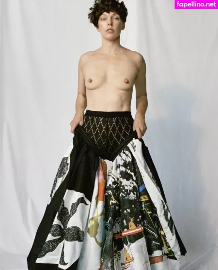 Milla Jovovich OnlyFans Thumbnail #vmex1dvSNg