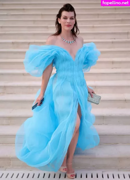 Milla Jovovich OnlyFans Thumbnail #y212pb1aiY