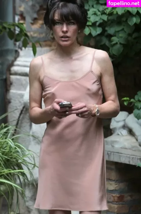 Milla Jovovich OnlyFans Thumbnail #yfaTXjL4yg