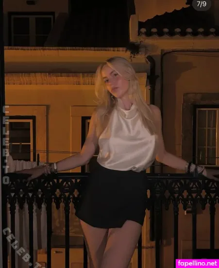 Milla Rosalie OnlyFans Thumbnail #0Wk9K7UaN7