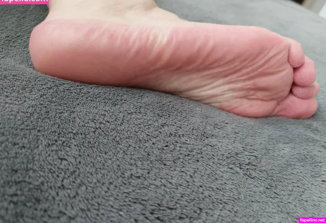 Millafeet02 OnlyFans Thumbnail #a4vces1wGS