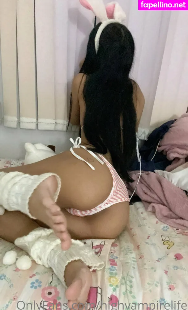 high_vampiree, highvampirelife, tsuki_squiggles, vampire life Nude Leaked OnlyFans Photo #QE80KydBYv