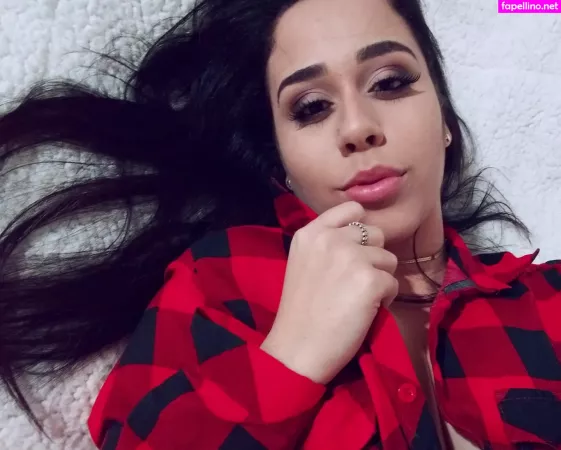 Millenecarolina OnlyFans Thumbnail #hiaalWDWRT