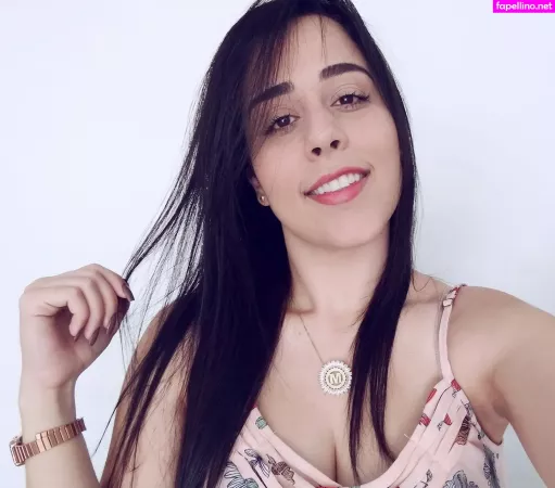 Millenecarolina OnlyFans Thumbnail #mH21d5cZir