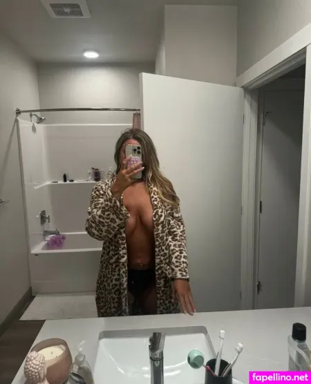 Milliannexxx OnlyFans Thumbnail #V6sBZdIYlP