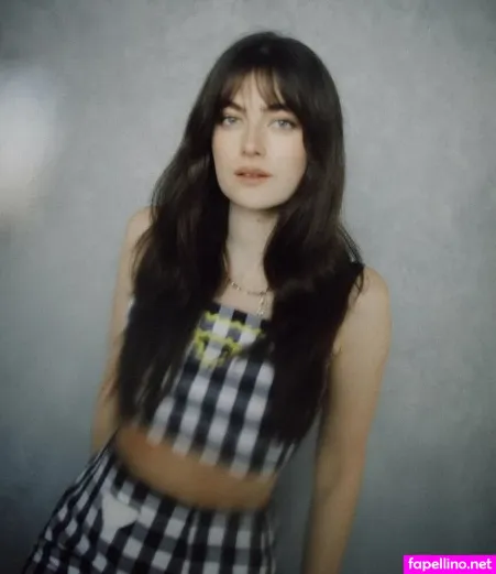 Millie Brady OnlyFans Thumbnail #0gHEZWS3c7