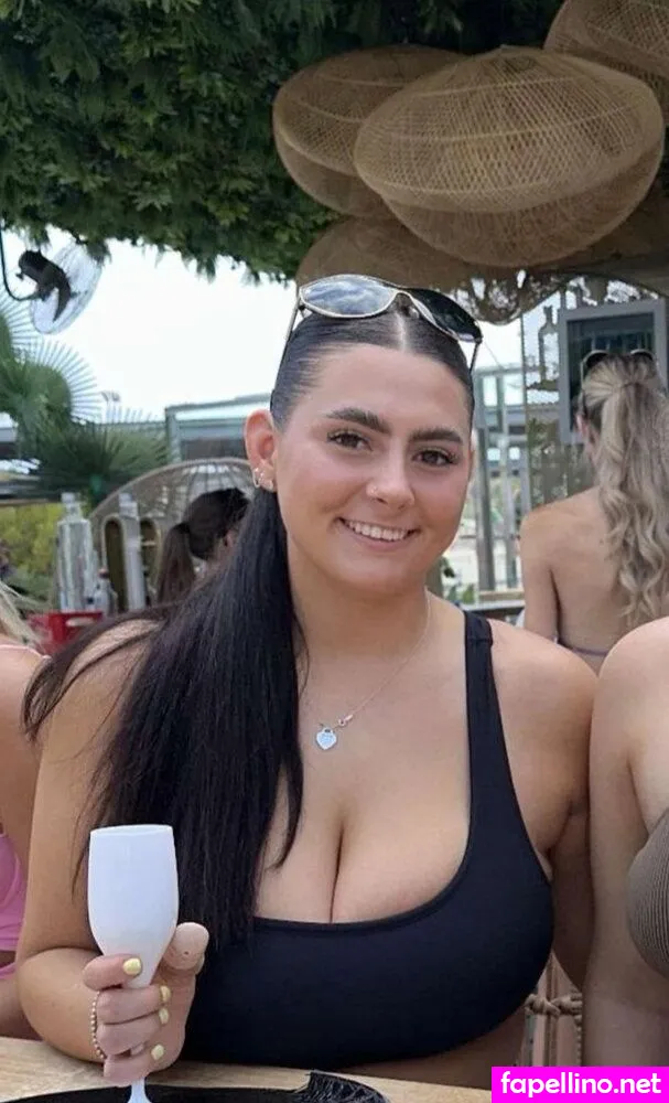 millie.c, mmillicent Nude Leaked OnlyFans Photo #SbdEU0ZRcr