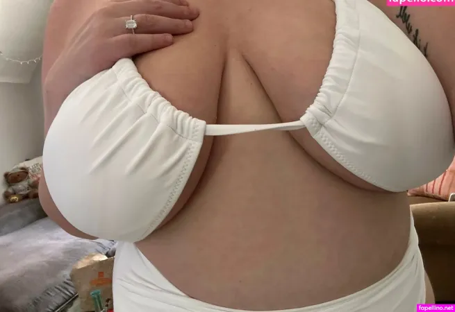 Millie Minnesota OnlyFans Thumbnail #03NXIo5R64