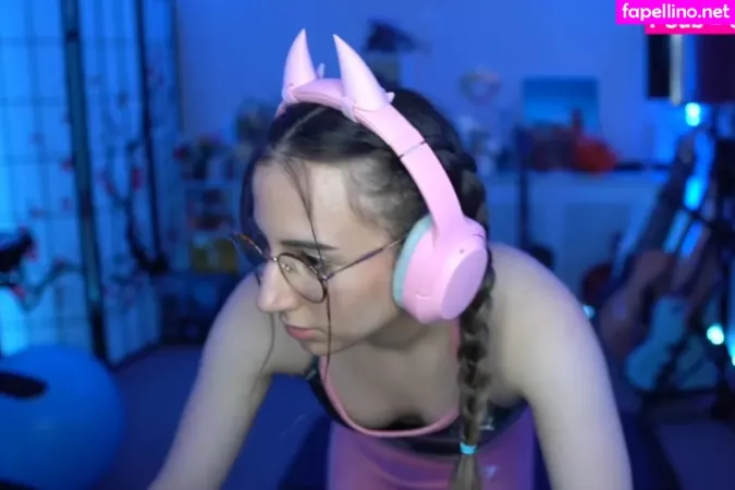 Millie Mossiae OnlyFans Thumbnail #7JjYSpXZ06