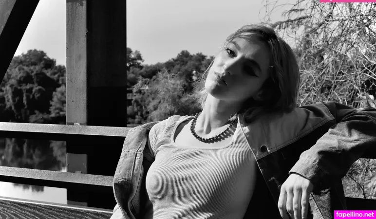 Millie Ramsey OnlyFans Thumbnail #8vChyGFhTb