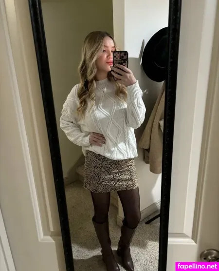 Millie2wild 1 OnlyFans Thumbnail #5folAXLLHl