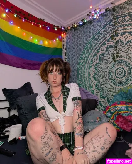 Milliemoon3 OnlyFans Thumbnail #UUo7LmtK9v