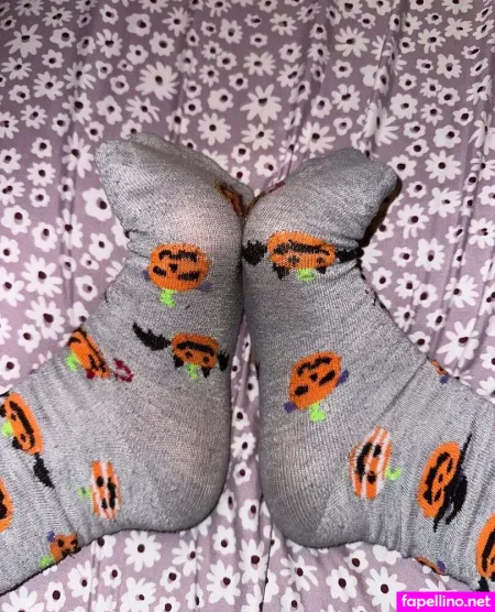 Millieslittletoes OnlyFans Thumbnail #9SvzH8ETG5