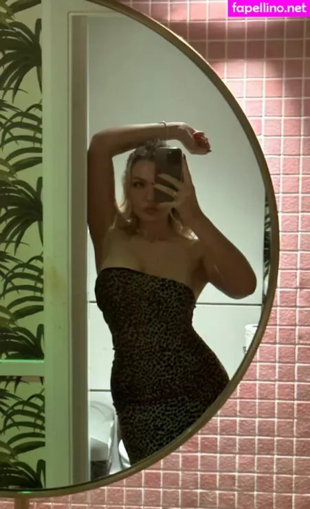 Milliet25 OnlyFans Thumbnail #FjoLJWA2jU