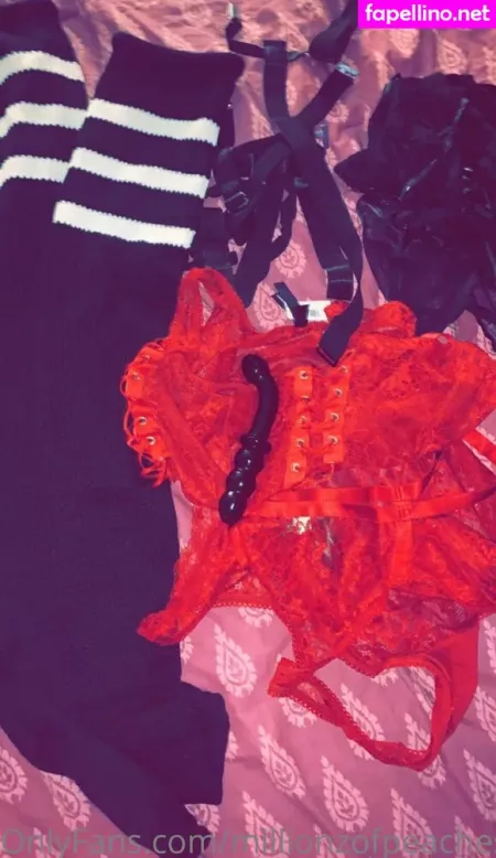 Millionzofpeaches OnlyFans Thumbnail #RzLANOAeBC