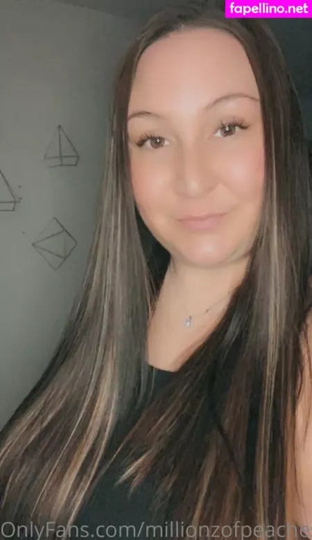 Millionzofpeaches OnlyFans Thumbnail #cDF4DLpBs3
