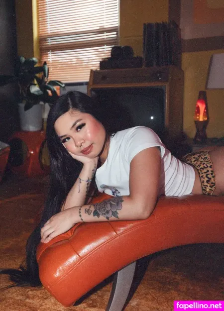 Millknhvney OnlyFans Thumbnail #mzlLk0a5Nf