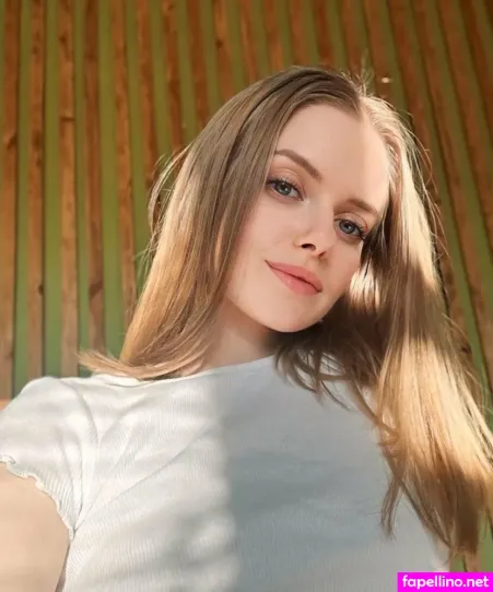 Milly Danvers OnlyFans Thumbnail #LQPGYeuKCu
