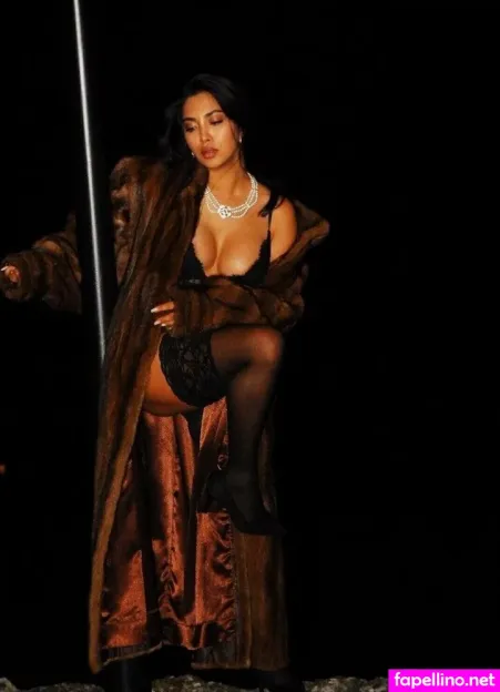 Milly Elisson OnlyFans Thumbnail #7Pe9xhqo5A