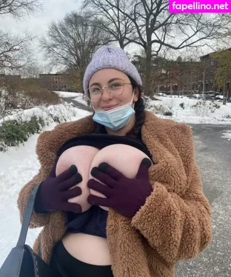 Milly Marks OnlyFans Thumbnail #03GwdNg2gK