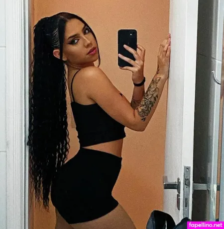 Milly Moura OnlyFans Thumbnail #NRD4kCSVnM