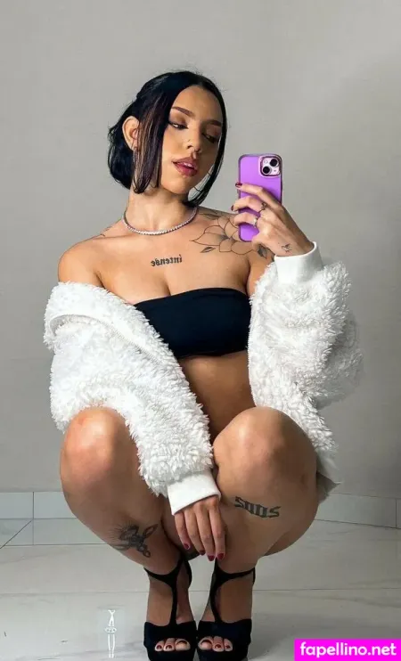 Milly Moura OnlyFans Thumbnail #VRwUw4X4E9