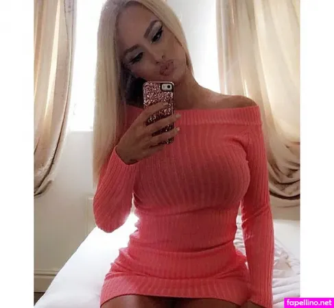 Milly Watts OnlyFans Thumbnail #RwzNg0qJc5
