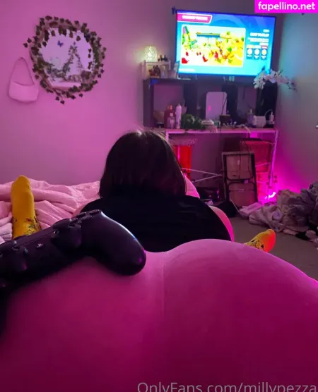 Millypezza OnlyFans Thumbnail #1qkEdK1Unv
