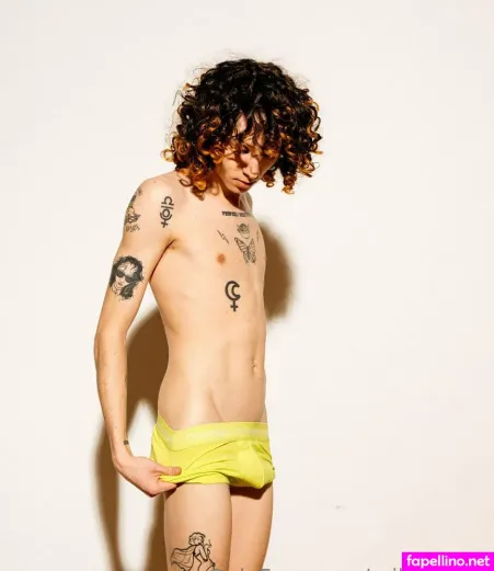 Milotwinkx OnlyFans Thumbnail #5O3SijVp28