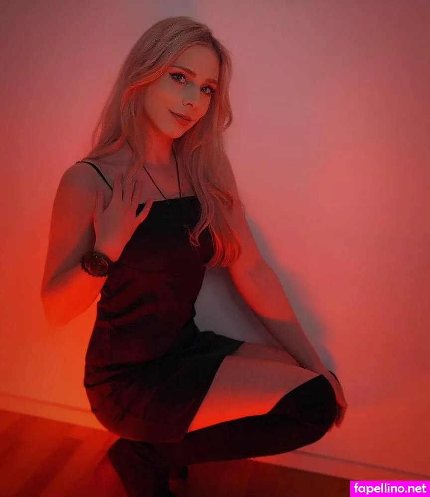 Milschbaum, Sonja Nude Leaked OnlyFans Photo #GDIjiTNMgQ