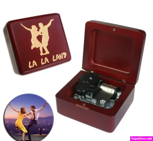 Milu Castillo OnlyFans Thumbnail #OMVccmssxR