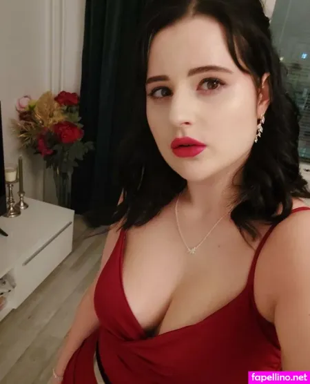 Milunam OnlyFans Thumbnail #HNfeRfeRL5