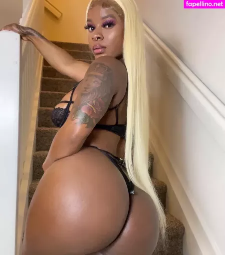 Mimamilano OnlyFans Thumbnail #SB9wUV07fj