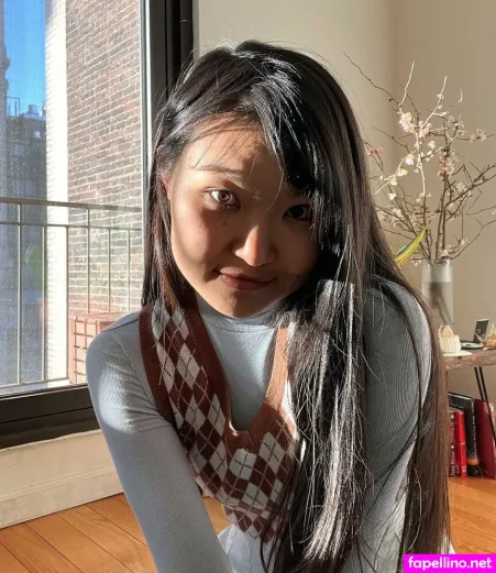 Mimee Xu OnlyFans Thumbnail #xoIr7gp0br