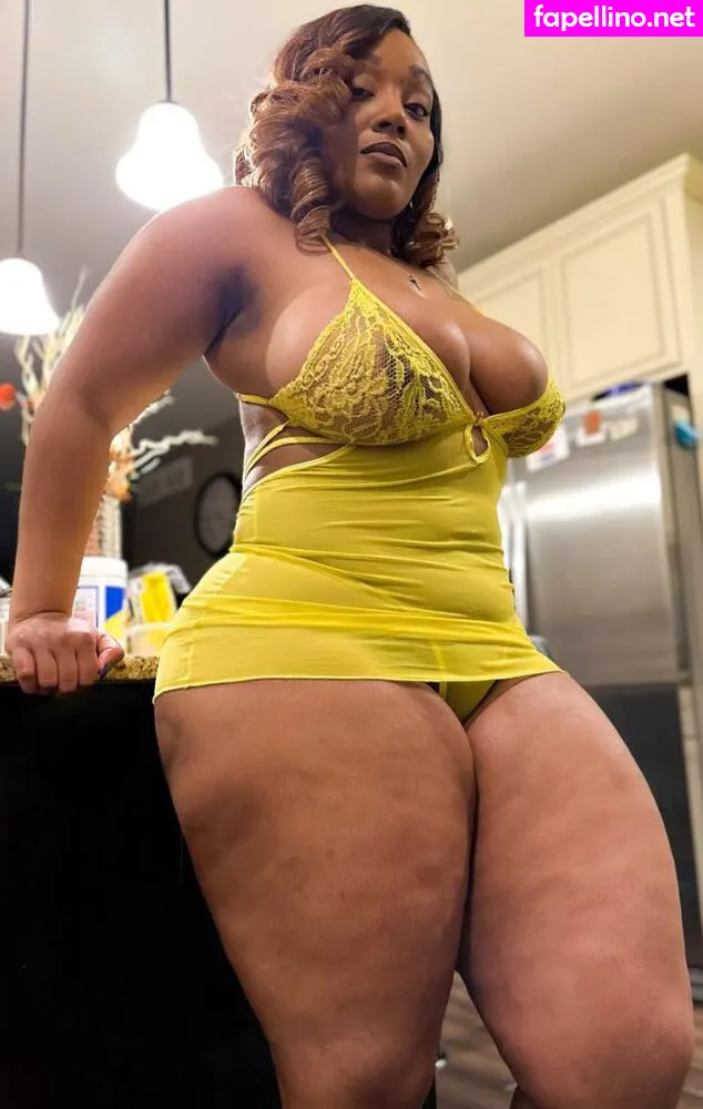 Caramel Cakes, Thick Red Thickred3x, mimi_curvaceous, mimithestallion Nude Leaked OnlyFans Photo #bSh4IGgK8Y