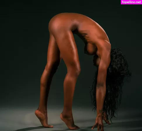 Mimi Desuka OnlyFans Thumbnail #YvIOyiMWj9