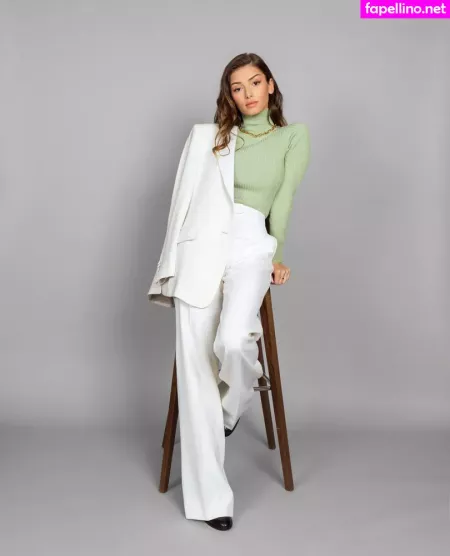 Mimi Keene OnlyFans Thumbnail #S6NfCl8j8q