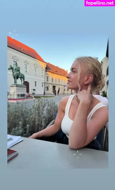 Mimi Lintrup OnlyFans Thumbnail #HukWE7btn9