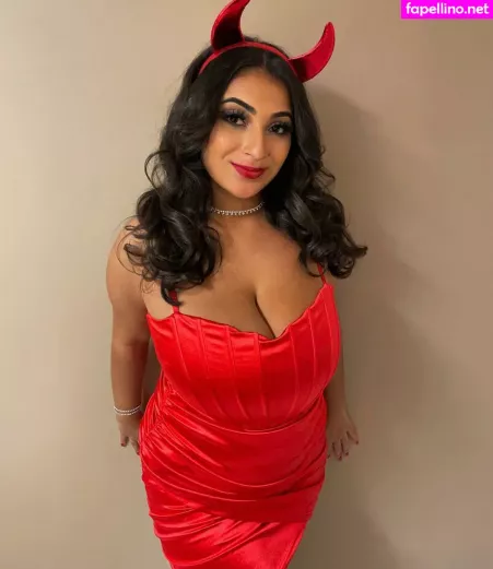 Mimi Russo OnlyFans Thumbnail #FRiybFUnPY