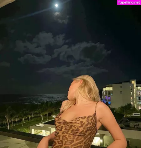 Mimi Slinger OnlyFans Thumbnail #zv5otDUp5C