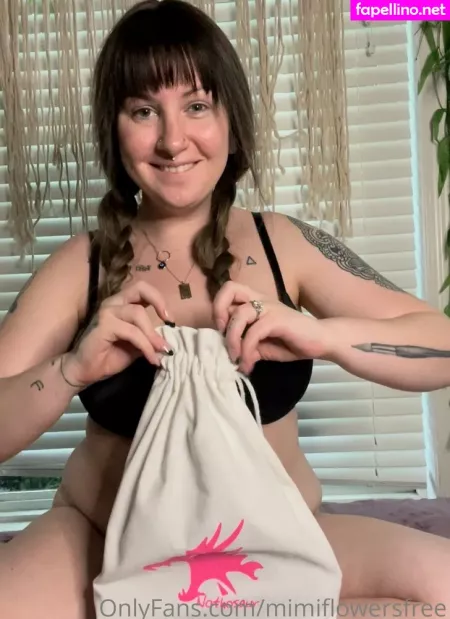 Mimiflowersfree OnlyFans Thumbnail #A0jX8ZzjFe