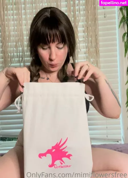 Mimiflowersfree OnlyFans Thumbnail #WwVid5jf4W