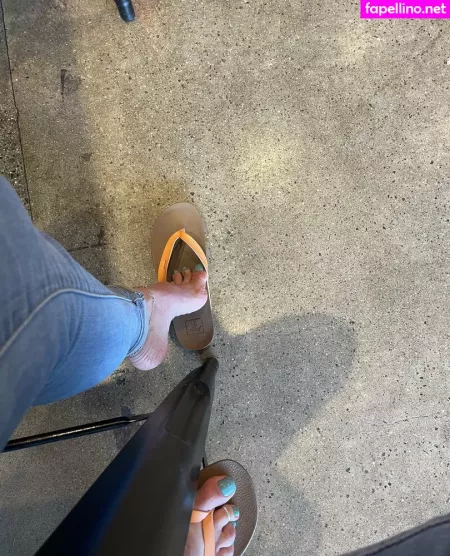 Mimifootnip OnlyFans Thumbnail #37Jg86gNNx