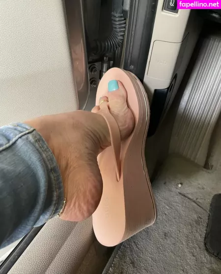 Mimifootnip OnlyFans Thumbnail #Mri92bwXQE