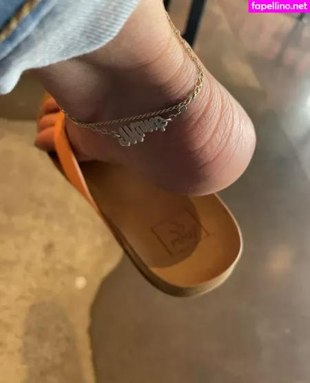 Mimifootnip OnlyFans Thumbnail #UMMjQyJQ9V