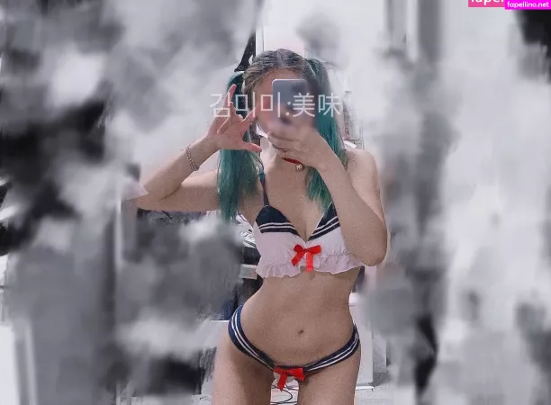 Mimikim OnlyFans Thumbnail #JRkX44iKko